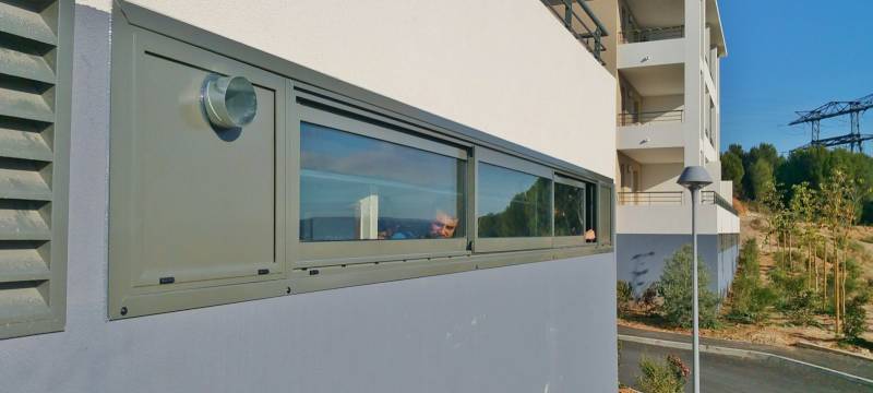 Vente et pose de fenêtres  sur mesure à Martigues près de Carry le Rouet dans les Bouches du Rhône